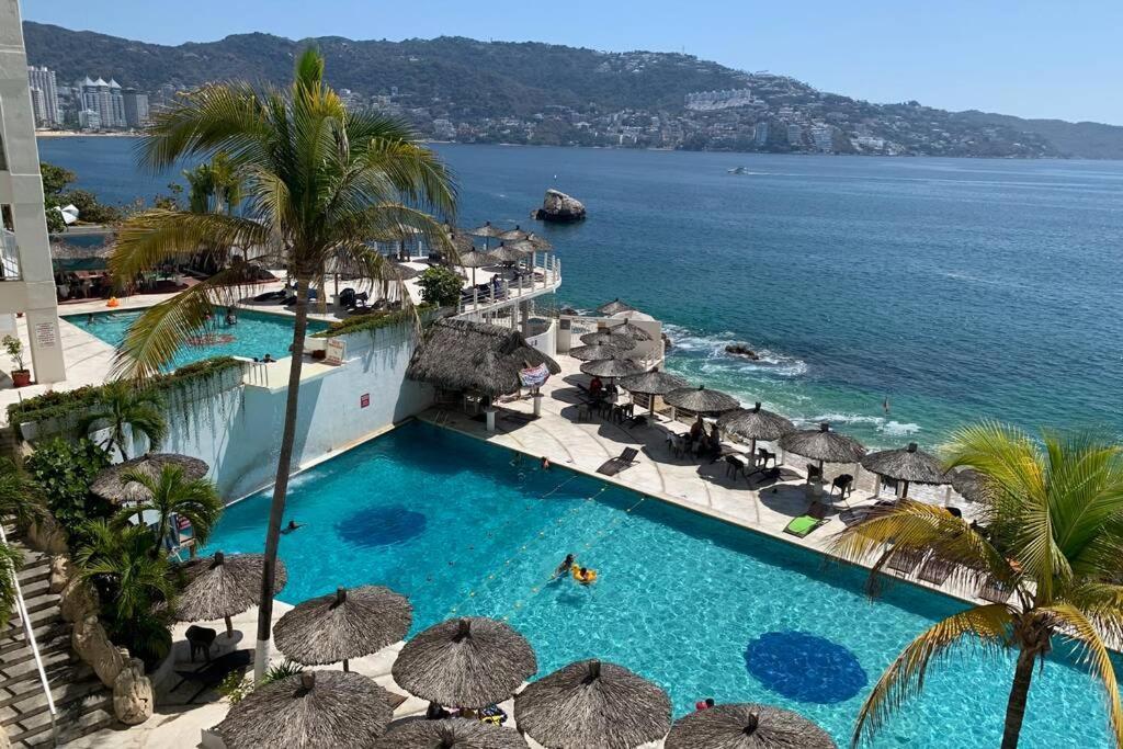 Suite Frente Al Mar En El Corazon De Acapulco Bagian luar foto