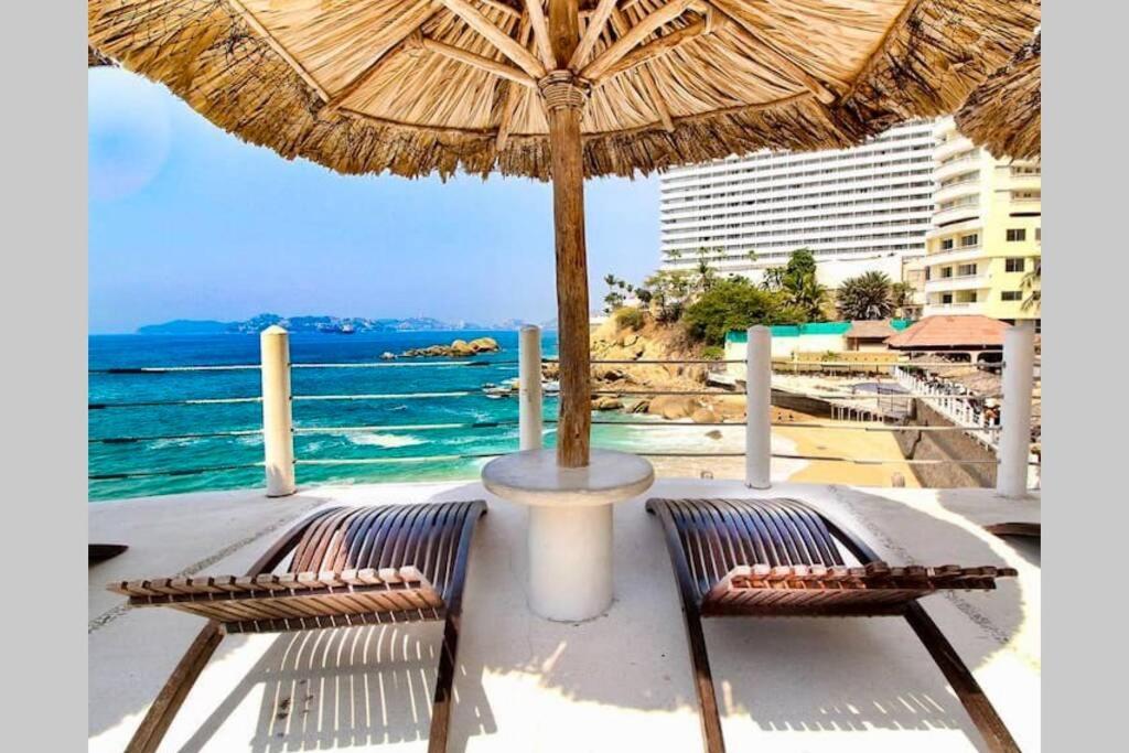 Suite Frente Al Mar En El Corazon De Acapulco Bagian luar foto